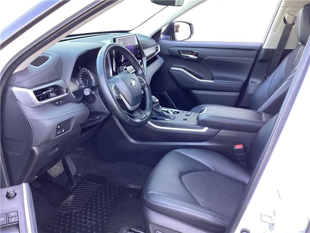 2024 Toyota Highlander Hybrid XLE (Stk: 25443A) in Peterborough - Image 11 of 26