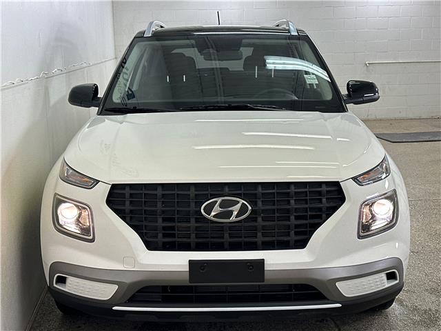 2025 Hyundai Venue Preferred w/Two-Tone (Stk: 43389J) in Belleville - Image 2 of 23