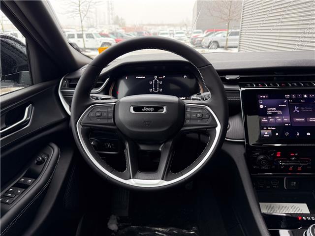 2025 Jeep Grand Cherokee L Laredo (Stk: 25589) in London - Image 18 of 29