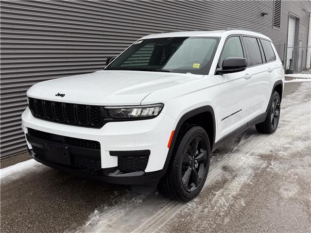 2025 Jeep Grand Cherokee L Laredo (Stk: 25589) in London - Image 1 of 29