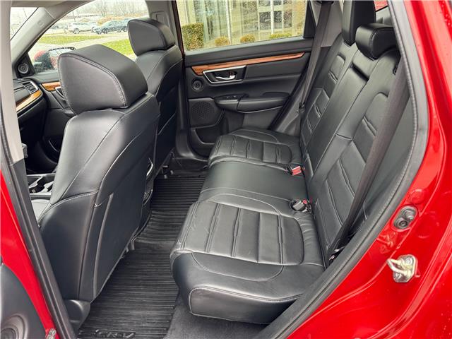 2018 Honda CR-V Touring (Stk: 19084) in Sarnia - Image 6 of 9