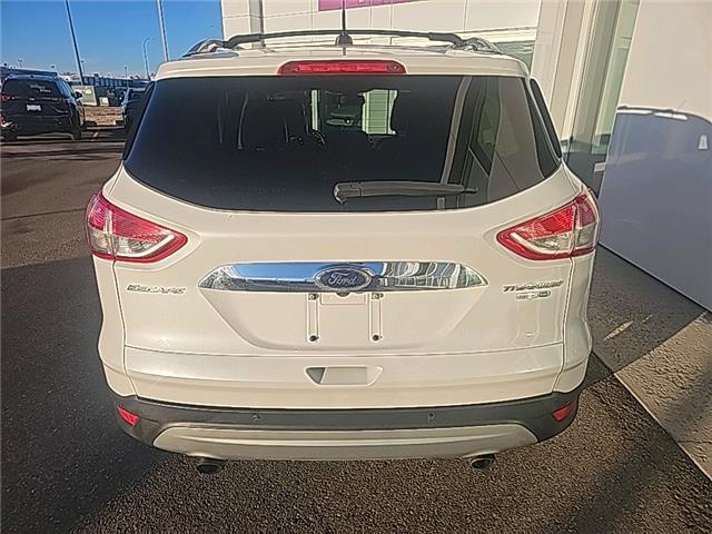 2016 Ford Escape Titanium (Stk: 25021C) in Lethbridge - Image 4 of 28 2016 Ford Escape Titanium (Stk: 25021C) in Lethbridge - Image 4 of 28