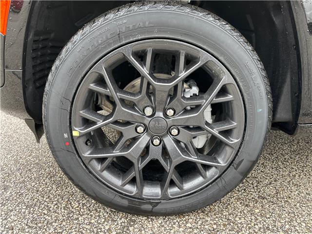 2025 Jeep Grand Cherokee Summit (Stk: 25-439) in Sarnia - Image 7 of 27