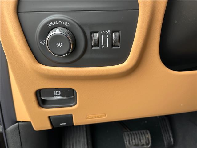 2025 Jeep Grand Cherokee Summit (Stk: 25-439) in Sarnia - Image 10 of 27