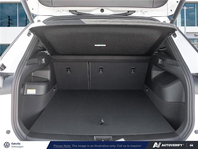 2026 Volkswagen Tiguan Comfortline R-Line Black Edition (Stk: 173865) in Oakville - Image 7 of 26