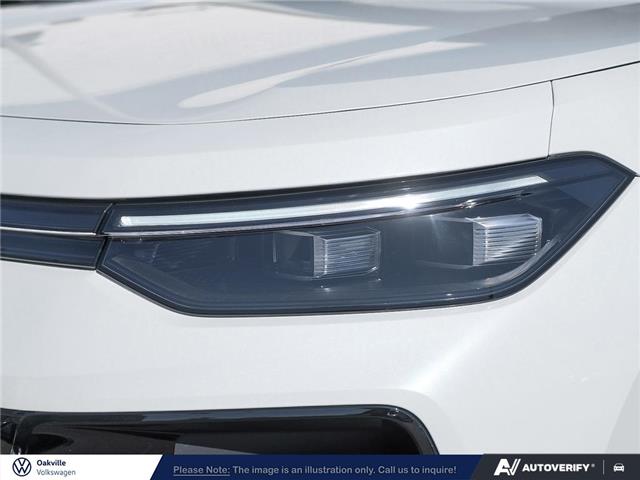 2026 Volkswagen Tiguan Comfortline R-Line Black Edition (Stk: 173865) in Oakville - Image 10 of 26