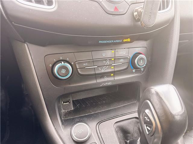 2016 Ford Focus SE (Stk: U5622A) in London - Image 15 of 23 2016 Ford Focus SE (Stk: U5622A) in London - Image 15 of 23