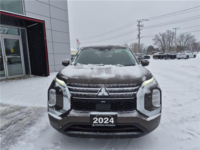 2024 Mitsubishi Outlander ES (Stk: M788A) in Cornwall - Image 2 of 16