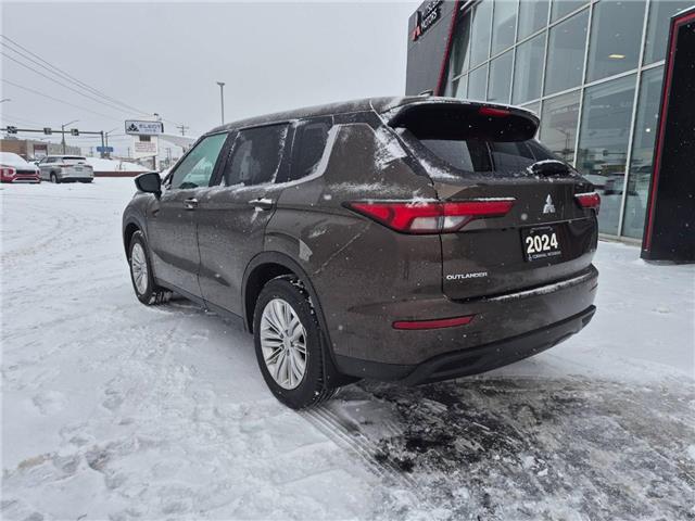 2024 Mitsubishi Outlander ES (Stk: M788A) in Cornwall - Image 8 of 16