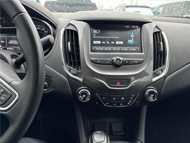 2018 Chevrolet Cruze LT Auto (Stk: 165015) in London - Image 8 of 10