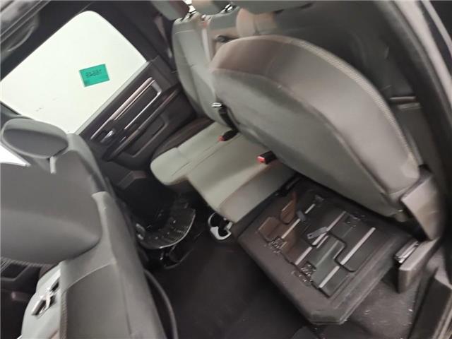 2022 RAM 1500 Classic SLT (Stk: 165011) in London - Image 9 of 11
