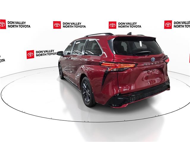 2024 Toyota Sienna XSE 7-Passenger (Stk: 10U6340) in Markham - Image 6 of 36