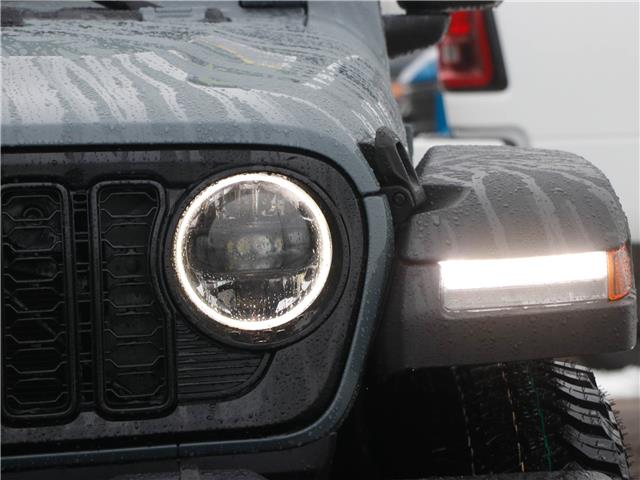 2026 Jeep Wrangler Sport (Stk: 15-26138) in London - Image 7 of 25