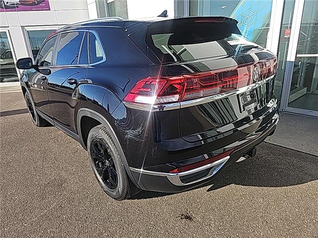 2026 Volkswagen Atlas Cross Sport 2.0 TSI Highline (Stk: 26229) in Lethbridge - Image 3 of 23