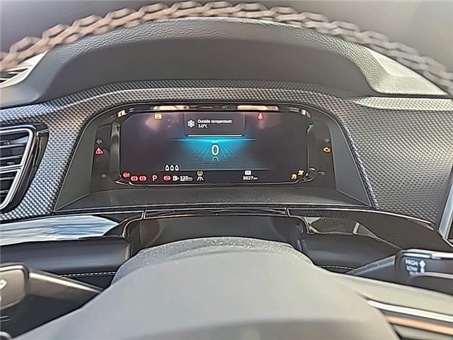 2026 Volkswagen Atlas Cross Sport 2.0 TSI Highline (Stk: 26229) in Lethbridge - Image 12 of 23