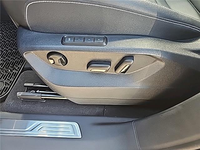 2026 Volkswagen Atlas Cross Sport 2.0 TSI Highline (Stk: 26229) in Lethbridge - Image 19 of 23