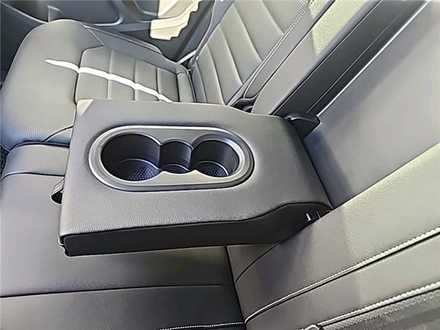 2026 Volkswagen Atlas Cross Sport 2.0 TSI Highline (Stk: 26229) in Lethbridge - Image 21 of 23