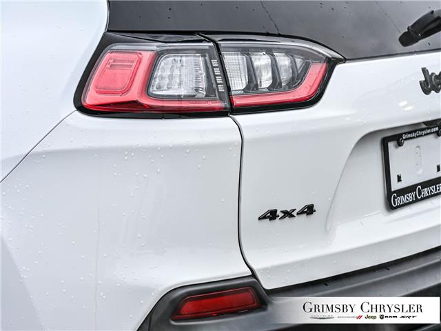 2021 Jeep Cherokee Altitude (Stk: U6215) in Grimsby - Image 10 of 34