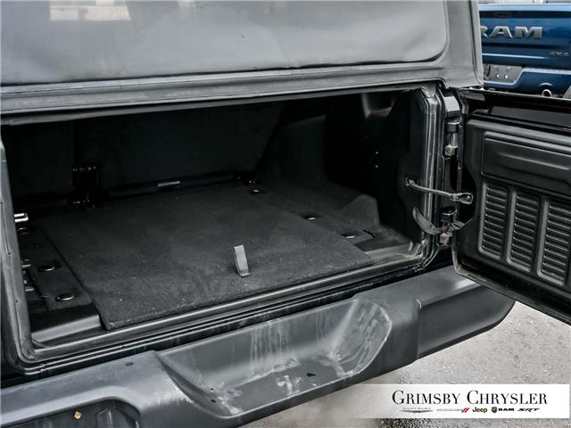 2019 Jeep Wrangler Unlimited Sport (Stk: N26071A) in Grimsby - Image 6 of 30