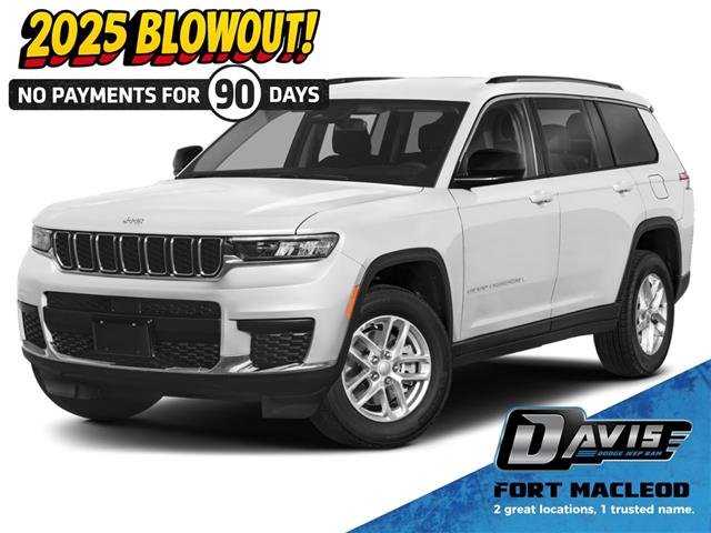 2025 Jeep Grand Cherokee L Laredo (Stk: 30467) in Fort Macleod - Image 1 of 12