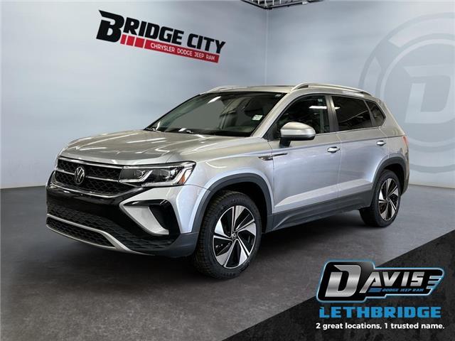 2024 Volkswagen Taos Highline (Stk: 40502) in Lethbridge - Image 1 of 15