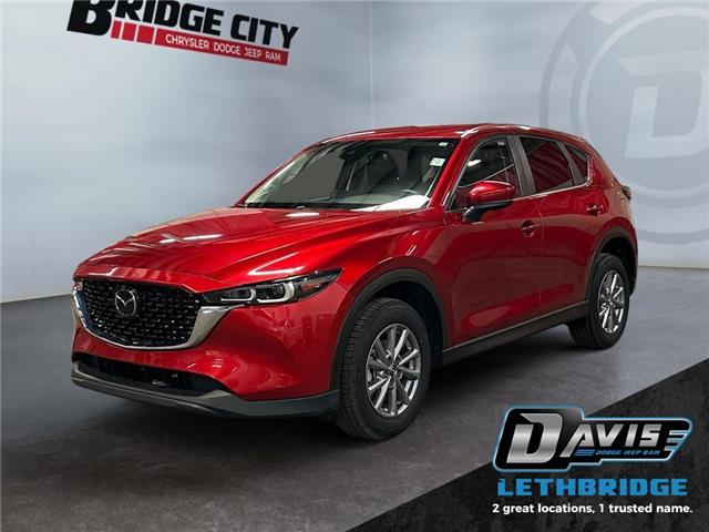 2024 Mazda CX-5 GS w/o CD (Stk: 40471) in Lethbridge - Image 1 of 15
