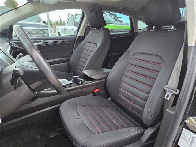 2016 Ford Fusion SE (Stk: 6988A) in Calgary - Image 8 of 9