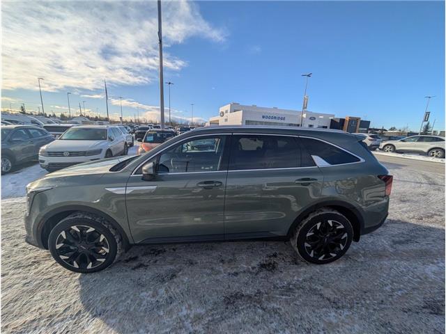 2025 Kia Sorento 2.5T EX (Stk: T-607A) in Calgary - Image 2 of 27