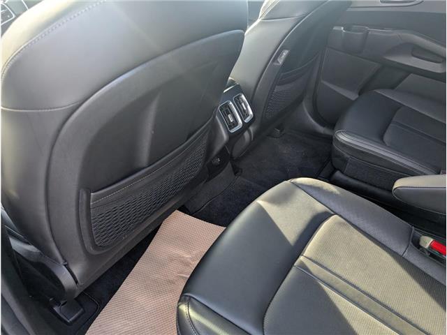 2025 Kia Sorento 2.5T EX (Stk: T-607A) in Calgary - Image 18 of 27