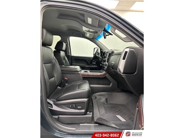 2017 GMC Sierra 1500 SLT (Stk: 21044) in Lethbridge - Image 11 of 19
