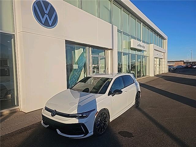2025 Volkswagen Golf R Base (Stk: 26257A) in Lethbridge - Image 1 of 22