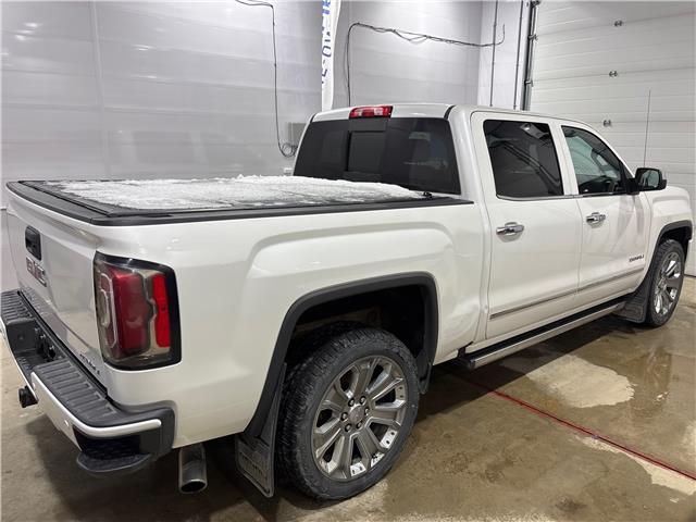 2017 GMC Sierra 1500 Denali (Stk: 14108) in Roblin - Image 2 of 11 2017 GMC Sierra 1500 Denali (Stk: 14108) in Roblin - Image 2 of 11