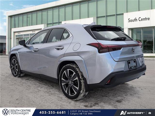 2024 Lexus UX 250h Base (Stk: SU7698) in Calgary - Image 4 of 23 2024 Lexus UX 250h Base (Stk: SU7698) in Calgary - Image 4 of 23