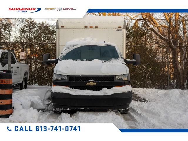 2020 Chevrolet Express Cutaway Work Van (Stk: R27843A) in Ottawa - Image 2 of 14