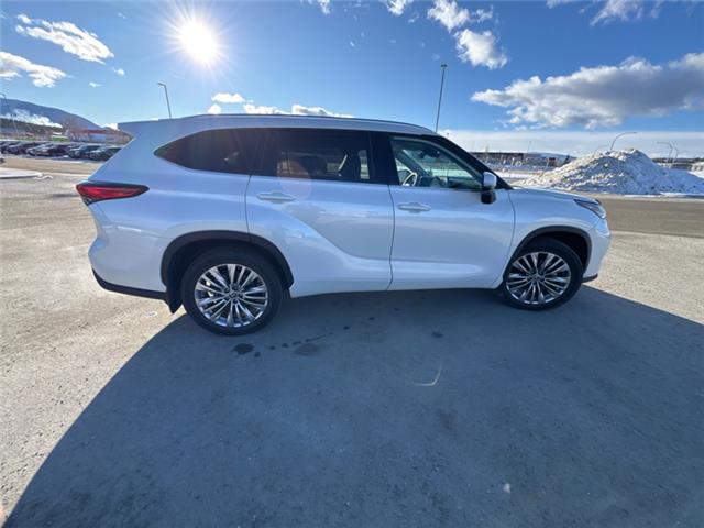 2023 Toyota Highlander Limited (Stk: 3034953A) in Cranbrook - Image 6 of 21