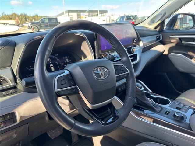 2023 Toyota Highlander Limited (Stk: 3034953A) in Cranbrook - Image 9 of 21