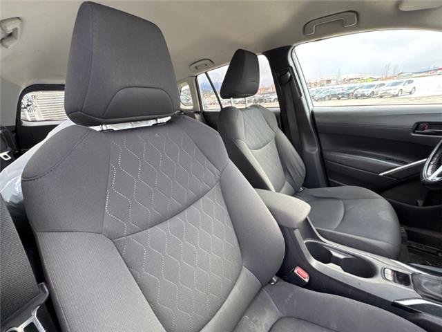 2022 Toyota Corolla Cross LE (Stk: V005661W) in Cranbrook - Image 10 of 17