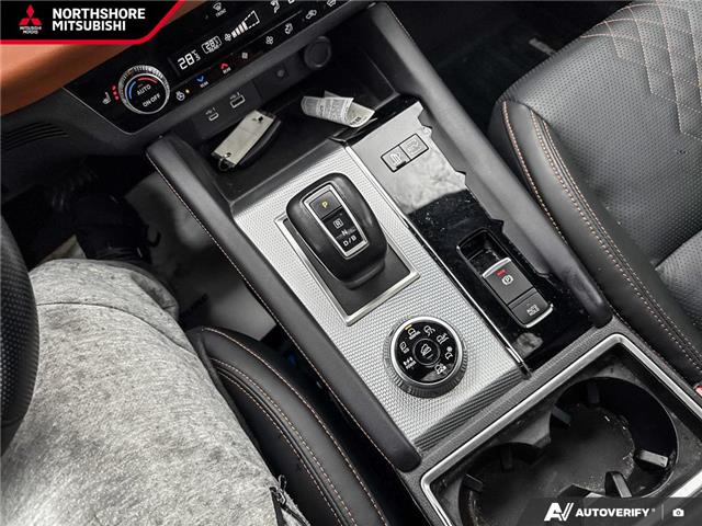 2023 Mitsubishi Outlander Plug-In Hybrid GT (Stk: 610215) in North Vancouver - Image 16 of 23