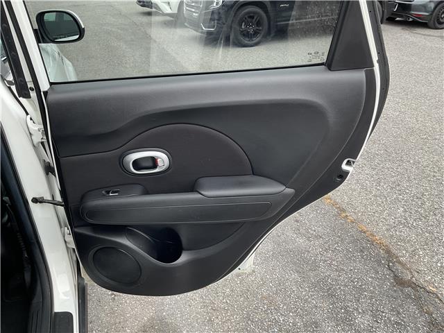 2017 Kia Soul LX (Stk: 250847A) in Kingston - Image 18 of 20