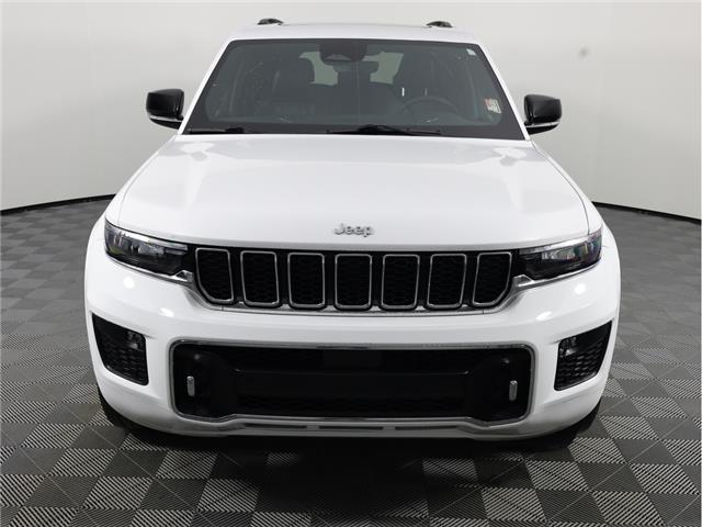 2024 Jeep Grand Cherokee Overland (Stk: B20637) in Calgary - Image 2 of 22