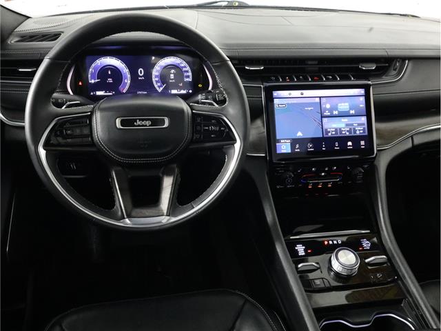 2024 Jeep Grand Cherokee Overland (Stk: B20637) in Calgary - Image 13 of 22