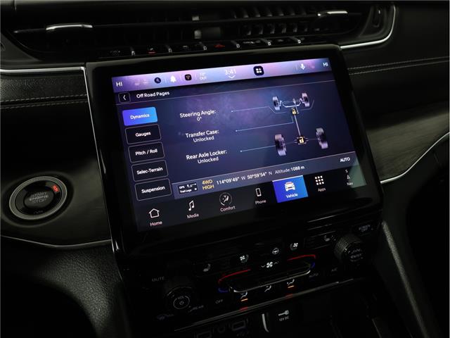 2024 Jeep Grand Cherokee Overland (Stk: B20652) in Calgary - Image 18 of 23