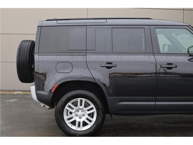 2025 Land Rover Defender P400 S (Stk: D155365-demo) in London - Image 7 of 39