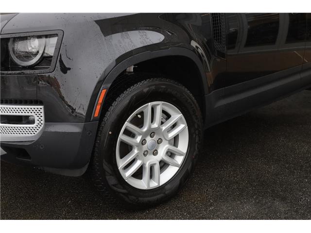 2025 Land Rover Defender P400 S (Stk: D155365-demo) in London - Image 13 of 39