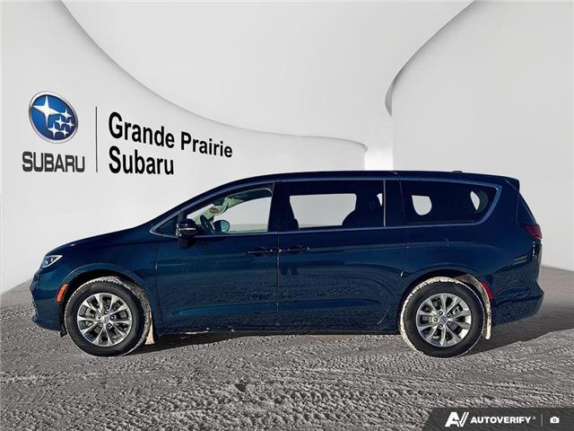 2024 Chrysler Pacifica Touring-L (Stk: 25FOR2220A) in Grande Prairie - Image 2 of 26