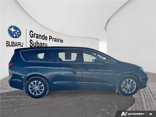 2024 Chrysler Pacifica Touring-L (Stk: 25FOR2220A) in Grande Prairie - Image 6 of 26