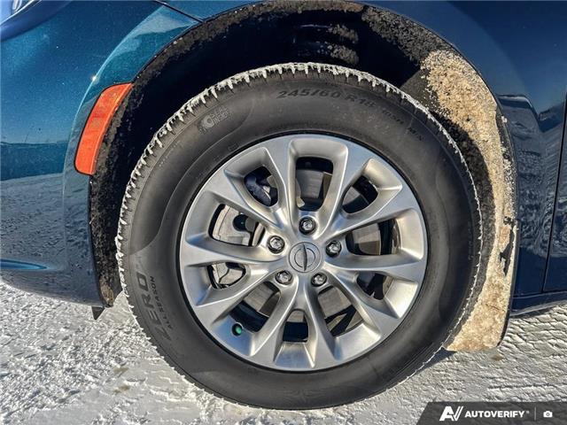 2024 Chrysler Pacifica Touring-L (Stk: 25FOR2220A) in Grande Prairie - Image 9 of 26