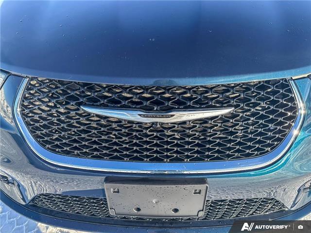 2024 Chrysler Pacifica Touring-L (Stk: 25FOR2220A) in Grande Prairie - Image 11 of 26