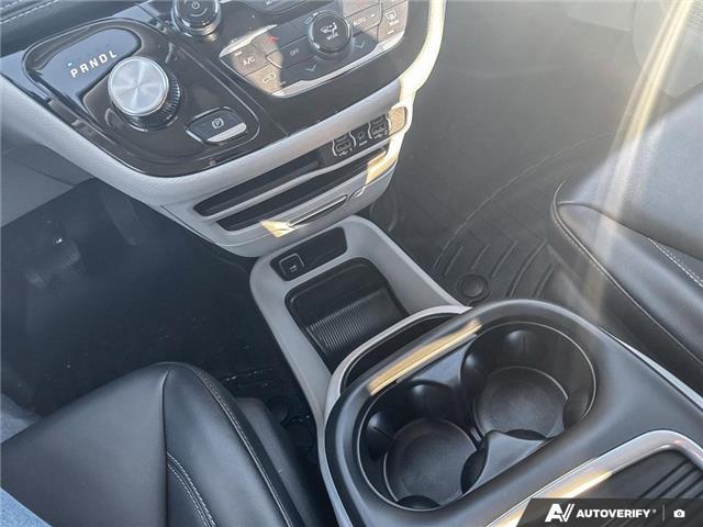 2024 Chrysler Pacifica Touring-L (Stk: 25FOR2220A) in Grande Prairie - Image 19 of 26