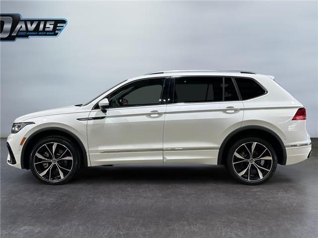 2024 Volkswagen Tiguan Highline R-Line (Stk: 40713) in Lethbridge - Image 2 of 15